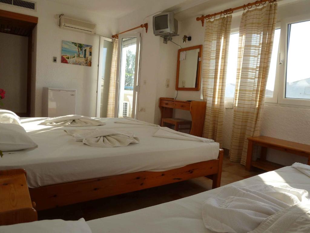 Paris Beach Hotel Ireo  Pokoj fotografie